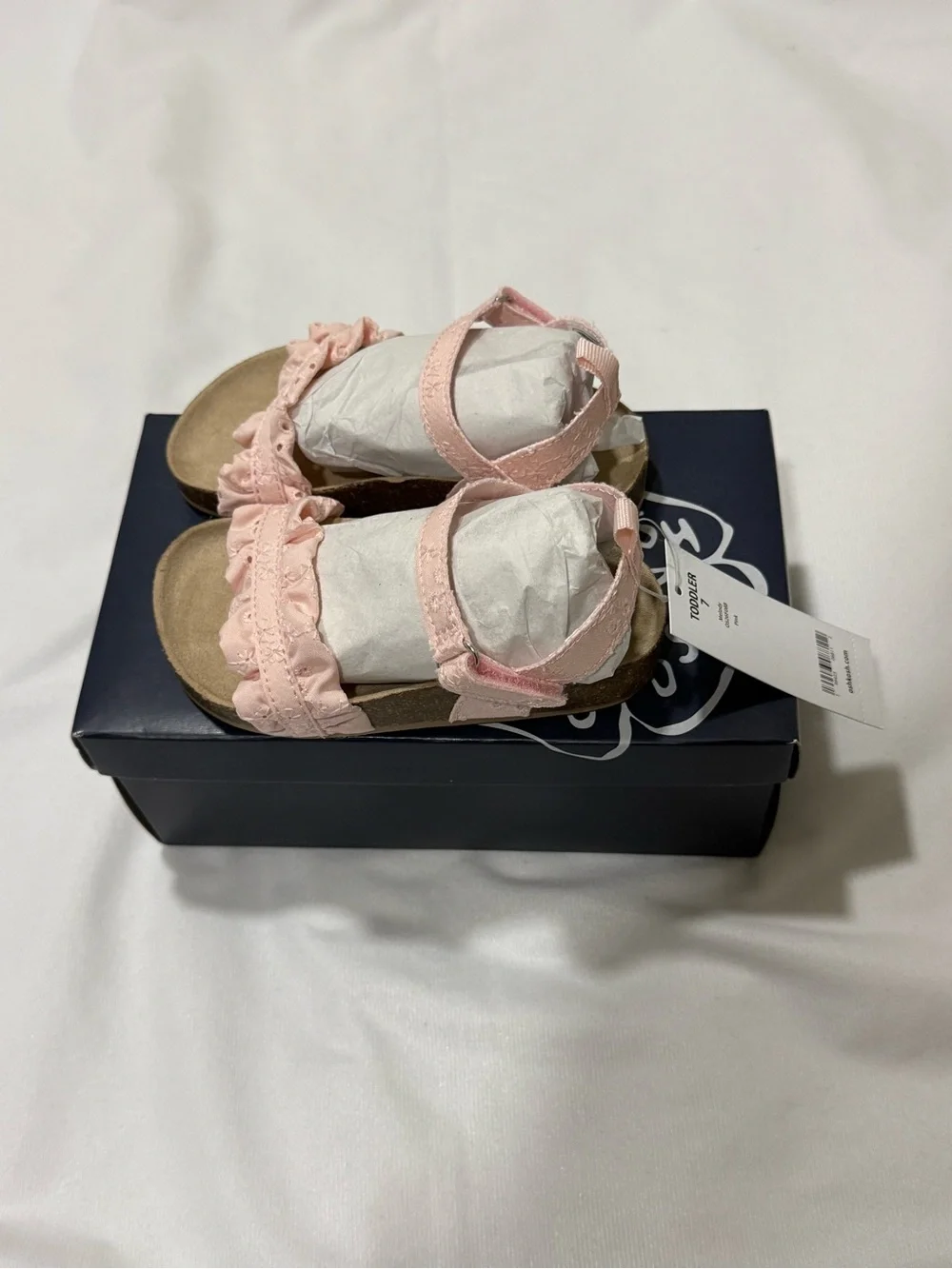 🆕 OshKosh B'gosh Toddler Pink Ruffle Strap Sandals